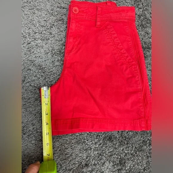 Eddie Bauer red high rise cotton stretch casual shorts. Women’s size 8 - Picture 14 of 16